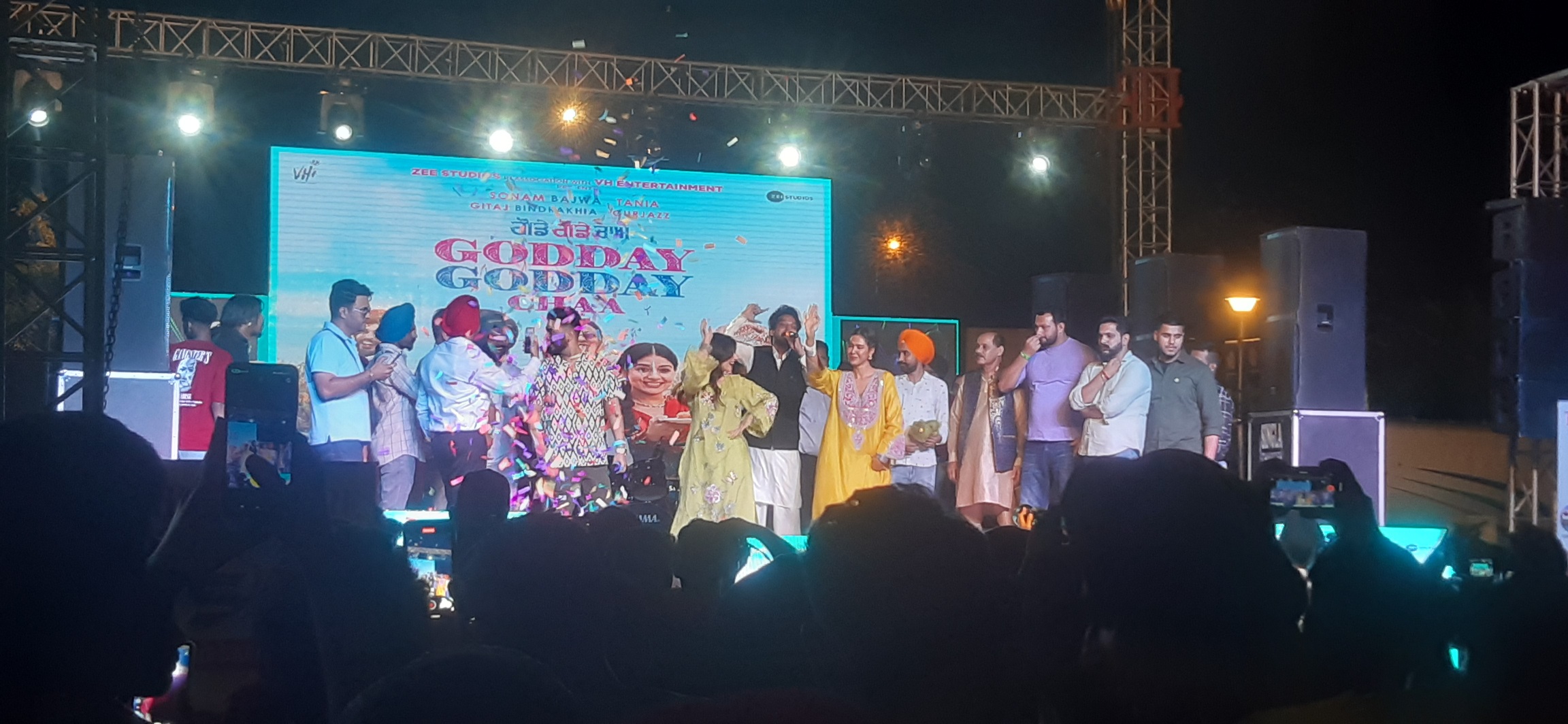 The star cast of Godday Godday Chaa turned up the FUN at VR Punjab